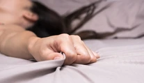 Máte problém s dosiahnutím vyvrcholenia? Tipy ako podporiť orgazmus