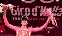 Giro rozhodne až posledná časovka. Po kráľovskej etape vedie Thomas iba o sekundy