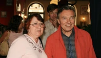 Smutná správa pre najstaršiu dcéru Karla Gotta. Zomrela jej mama Antonie