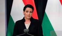 Maďarská prezidentka Katalin Nováková po kritike odstupuje