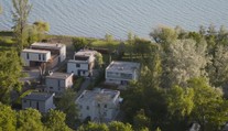 Zlatá baňa maďarského turizmu Balaton je v ohrození, chcú ho zastavať developeri