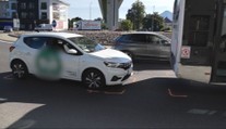 Taxikárka s vyše dvomi promile vrazila do autobusu. Tvrdí, že za všetko môžu kvapky