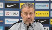 Hapal privítal na zraze všetkých nominovaných hráčov, nechýba ani zranený Lobotka