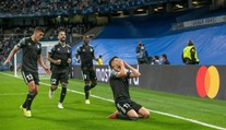 Trpaslík si podmanil svet. Slovák, ktorý tam hral, nám porozprával o dráme na ulici či strachu z mecenáša
