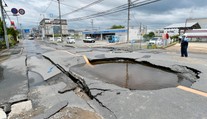 Jedna katastrofa za druhou. Po zemetrasení zasiahli Osaku prívalové dažde