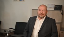 FPU podľa Huliaka nefunguje. Kritizuje aj ministerku Šimkovičovú