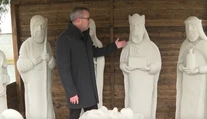 Od mikrofónu priamo do dielne. Redaktor Televíznych novín vytvoril jedinečné vianočné dielo