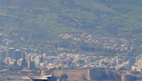 Trajekt pri Cypre sa prevrátil, desiatky ľudí zmizli pod hladinou. Do pátrania nasadili podvodný dron