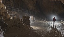 Po pondelkových záplavách zaplavilo aj jaskyňu Domica. Tá je pre nános bahna zatvorená dodnes