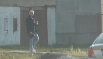 Erik dorezal chlapca a oblízal jeho krv. V minulosti už bol zadržaný, no dôvod na väzbu nevideli