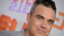 Robbie Williams tajil tretie dieťa. Teraz to prasklo