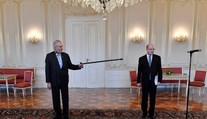 Zeman opäť perlil. Vulgárne sa vyjadril na adresu premiéra Sobotku