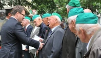 SNS vyzýva Most-Híd, aby vymenil štátneho tajomníka rezortu obrany Róberta Ondrejcsáka