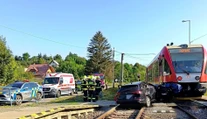 Nehoda na východe Slovenska: Auto vošlo pred idúci vlak, zrážke sa už nedalo zabrániť