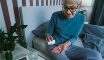 Máte problémy zaspať? Jeden minerál vie pomôcť, odborníci radia, ktorú formu vybrať