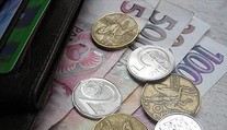 Česká koruna posilnila. Slovákom pracujúcim u susedov tak rýchlo rastú mzdy