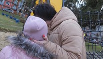Státisíce Slovákov dostali vo februári nižšiu výplatu. Ročne prídu o stovky až tisícky eur