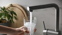 Zásoby vody na Slovensku sú síce nadpriemerné. Napriek tomu je naša voda v ohrození