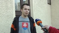 Podmienka ho nezastaví: Dávid, ktorý ponúkal 25 eur za utečenca, opäť šokoval