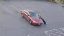 VIDEO: Odťah auta sa zvrtol na neuveriteľnú grotesku. Policajti po pozretí záznamu neveriacky krútili hlavami
