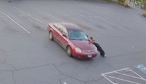 VIDEO: Odťah auta sa zvrtol na neuveriteľnú grotesku. Policajti po pozretí záznamu neveriacky krútili hlavami