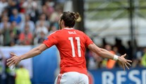 VIDEO: G. Bale mal geniálne priame kopy. Azda najpamätnejší je však jeho netypický šprintérsky súboj