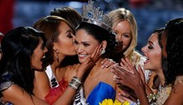 Trapas na Miss Universe. Moderátor urobil poriadne faux pas