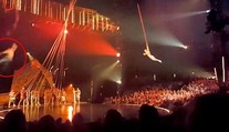 Akrobat Cirque du Soleil zomrel po páde počas predstavenia