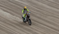 Jakeš odstúpil z Rely Dakar: Úplne sa mu rozsypala prevodovka