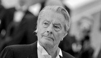 Filmový svet smúti. Zomrel legendárny francúzsky herec Alain Delon (†88)