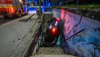 Policajta, ktorý vletel v Košiciach autom do podchodu a z miesta nehody ušiel, možno vyhodia