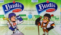 Faux pas sponzora MS v hokeji. Budiš dal na etiketu frázu z nacistickej hymny