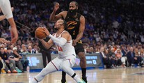 Neuveriteľný obrat v NBA. Knicks za pár minút zmazali zdanlivo nedostihnuteľné manko a ujali sa vedenia