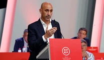 VIDEO: Po známej kauze musel odstúpiť z funkcie. Luis Rubiales zažil ďalší nepríjemný incident
