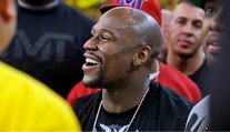 Niekdajší boxerský šampión Mayweather sa vráti do ringu. Rozdá si to s hviezdnym youtuberom