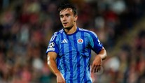 Spáva v stane, Angličania zaňho núkajú veľké peniaze. Ak Slovan prikývne, bude najdrahší v histórii