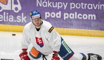 Obrovská strata pre slovenský tím. Skúsený obranca pre zranenie nebude štartovať na MS