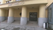 Vandali v Nitre sprejom pomaľovali národnú pamiatku, riaditeľ dal takúto ponuku