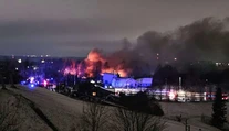 VIDEO: Letecké nešťastie vo Vilniuse. Lietadlo sa pred nárazom do domu kĺzalo stovky metrov