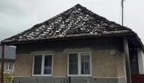 Po búrkach Slováci riešia poškodené strechy. Toto nerobte, hrozí pokuta až 3 000 eur