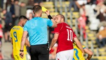 Christian Eriksen opäť všetkých vystrašil. Lekár vydal stanovisku, podporu mu posiela aj dánska premiérka