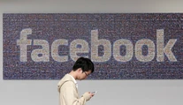 Facebook opäť sprísnil pravidlá: Tieto emotikony so sexuálnym podtónom končia