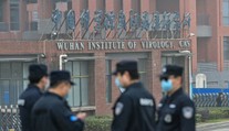 Správa americkej tajnej služby z Wu-chanu: Pred pandémiou hospitalizovali výskumníkov z laboratória