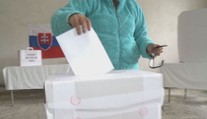 Víťaz volieb si môže prilepšiť o desiatky miliónov. Cena voličského hlasu stúpla