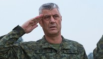 Kosovského prezidenta Thaciho obžalovali z vojnových zločinov počas konfliktu so Srbskom