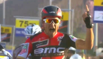 Van Avermaet vyhral belgickú klasiku E3 Harelbeke, Sagana zbrzdil hromadný pád