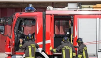 Vo Veľkých Levároch horel rodinný dom, štyria ľudia skončili v nemocnici