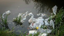 Ako veľmi obklopuje Zem a naše zdravie plast? Výskum preukázal šokujúce zistenie