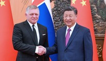 Opozícia kritizuje Fica za návštevu Číny. On vraví o úspechu