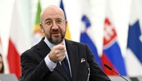 Šéf Európskej rady sarkasticky zablahoželal Putinovi k víťazstvu hneď v prvý deň volieb